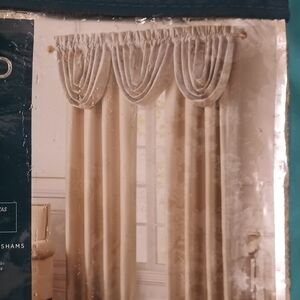 Three Waterfall Valances